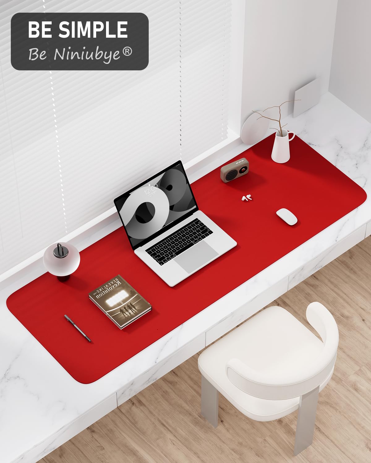 Bright Red Desk Pad L646030